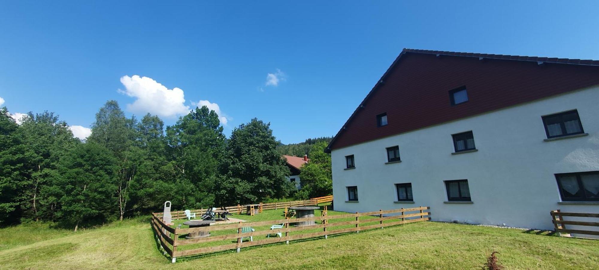 Appart Le Cerf 4 étoiles 74m2 Cornimont Exterior foto
